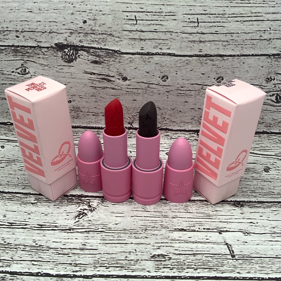 2 JEFRRE STAR VELVET TRAP MATTE LIPSTICK  NEW - Picture 1 of 3